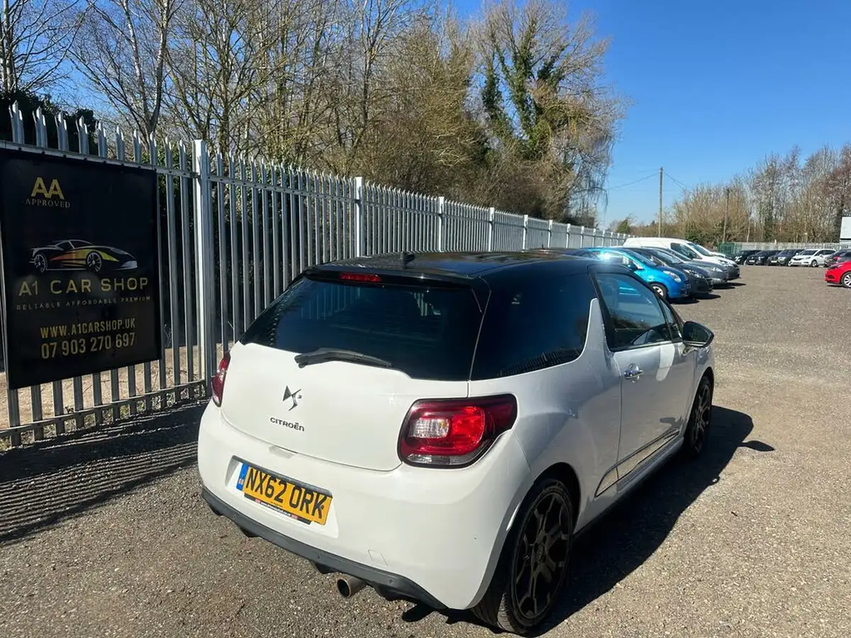 2012-citroen-ds3-16-dstyle-plus-big-6