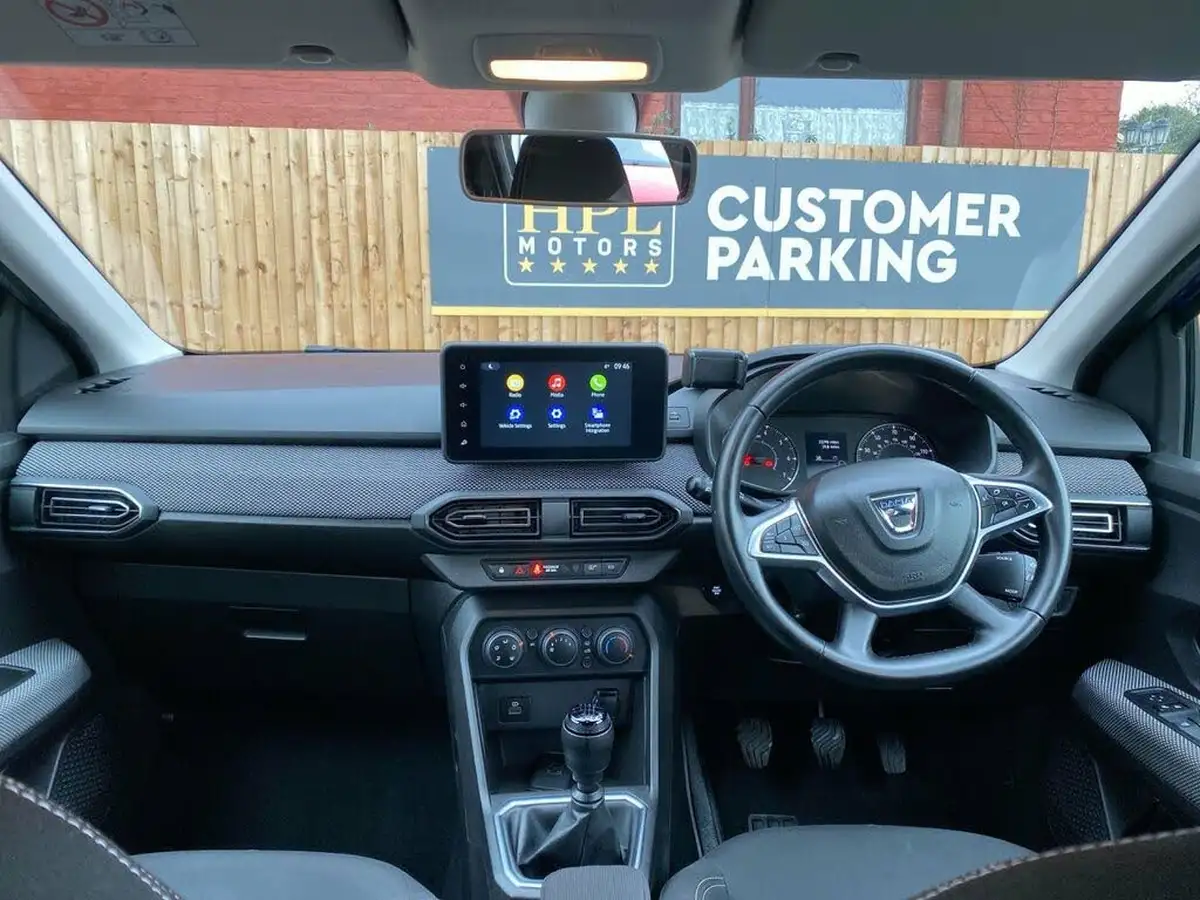 2021-dacia-sandero-10-tce-comfort-90bhp-big-6