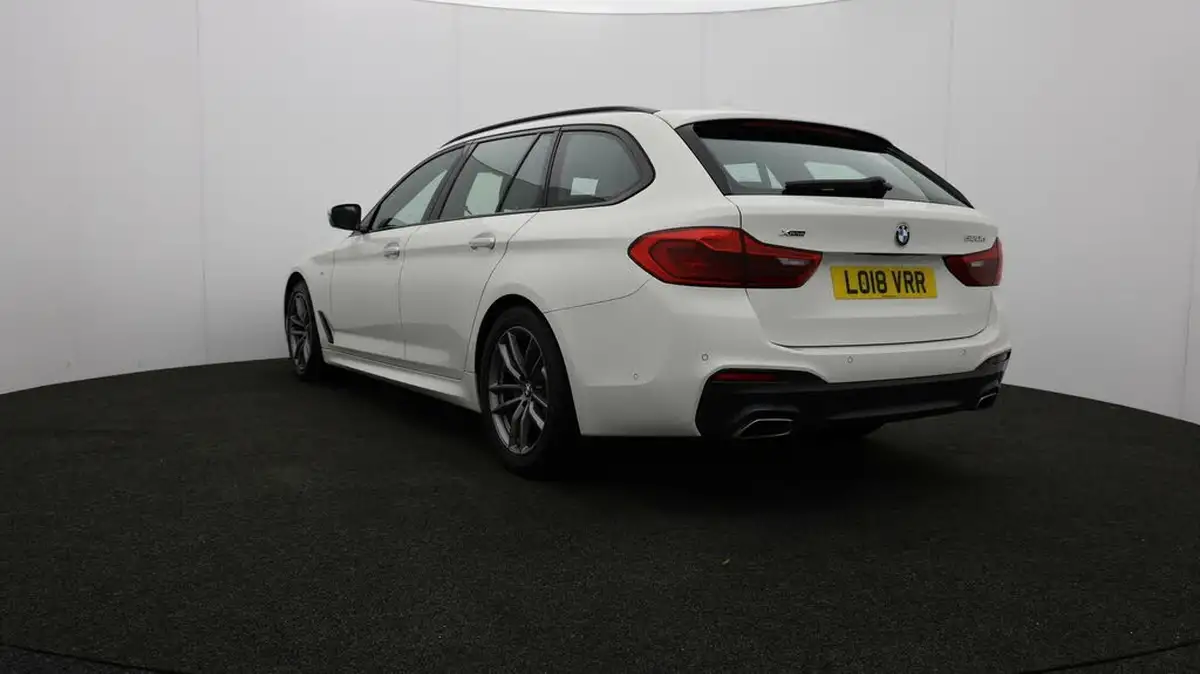 2018-bmw-5-series-20td-520d-m-sport-188bhp-xdrive-touring-5d-big-72