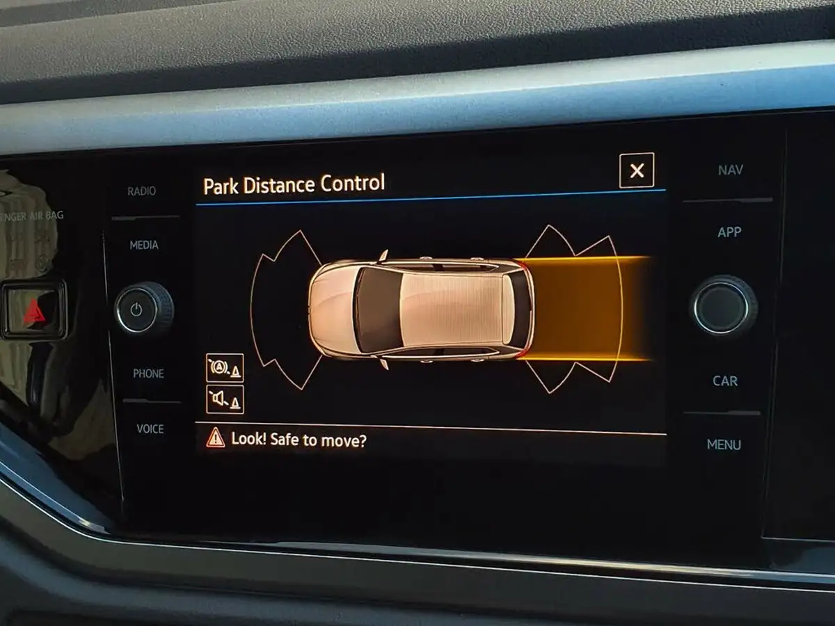 2021-volkswagen-polo-10-tsi-active-dsg-big-36