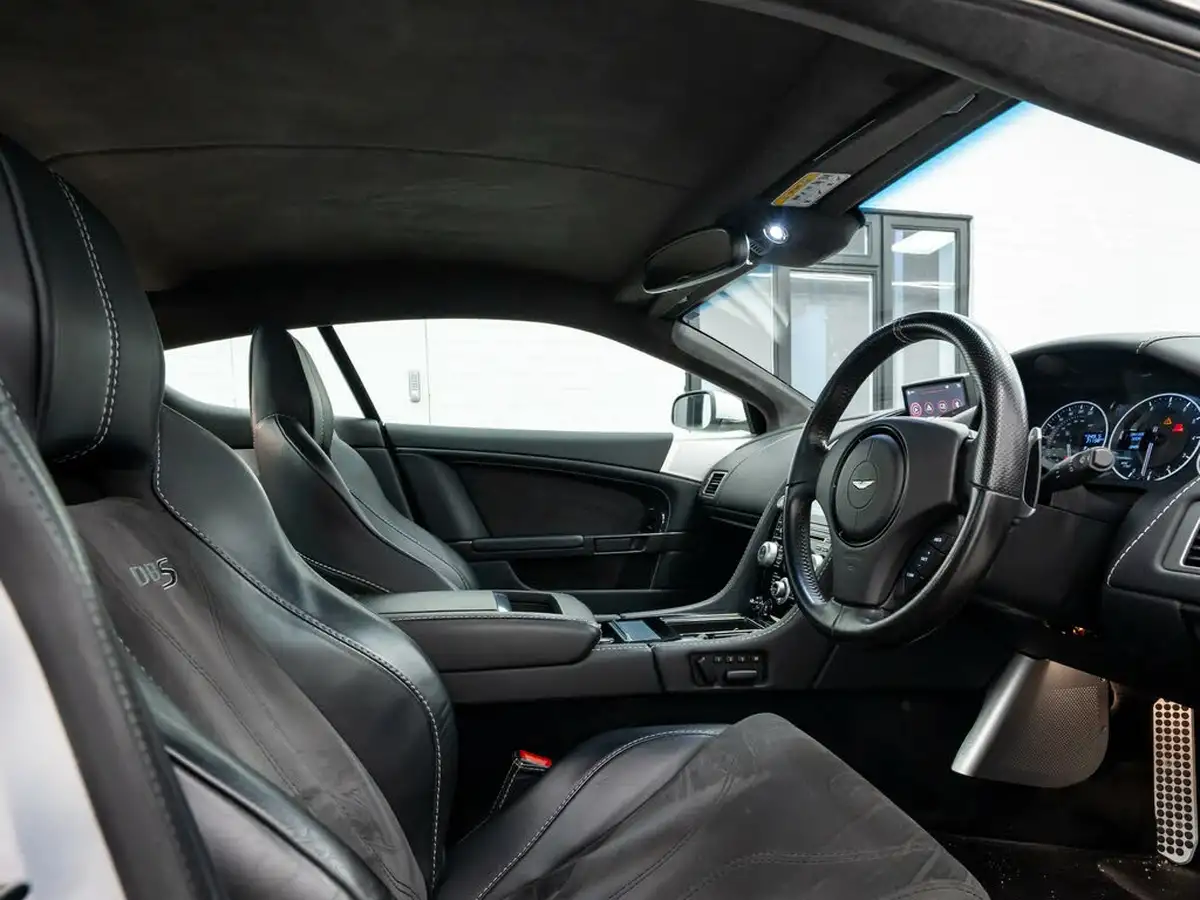2009-aston-martin-dbs-60-touchtronic-big-46