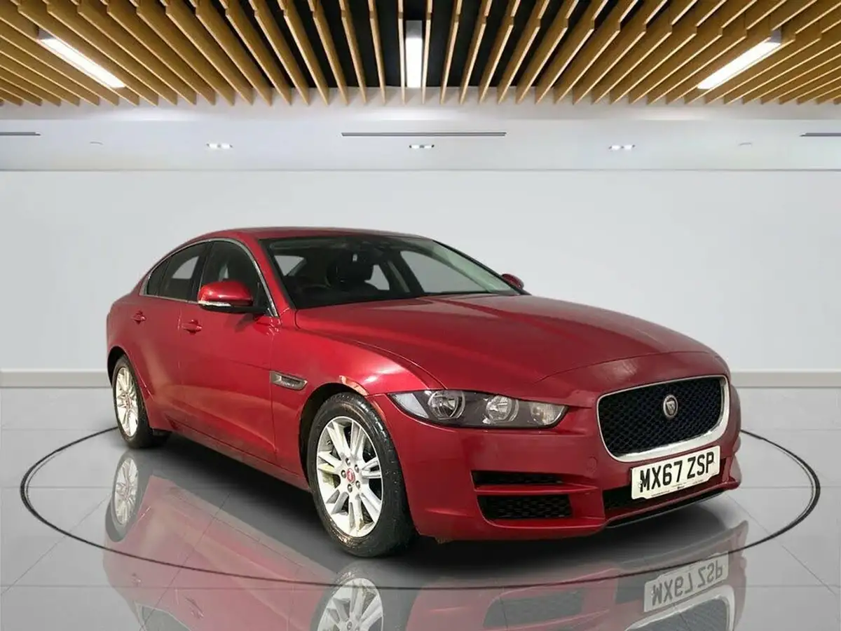 2017-jaguar-xe-20i-prestige-200ps-ss-1999cc-big-0
