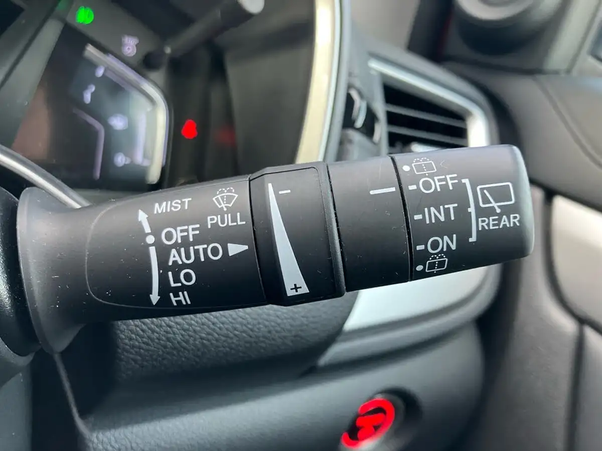 2023-honda-cr-v-20-i-mmd-sr-awd-big-34