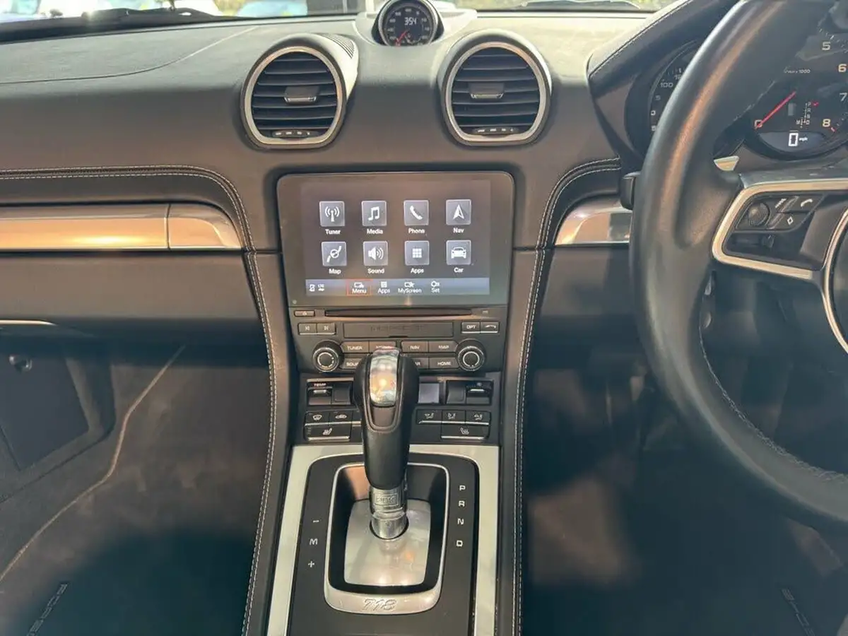 2019-porsche-boxster-718-20-boxster-pdk-big-14