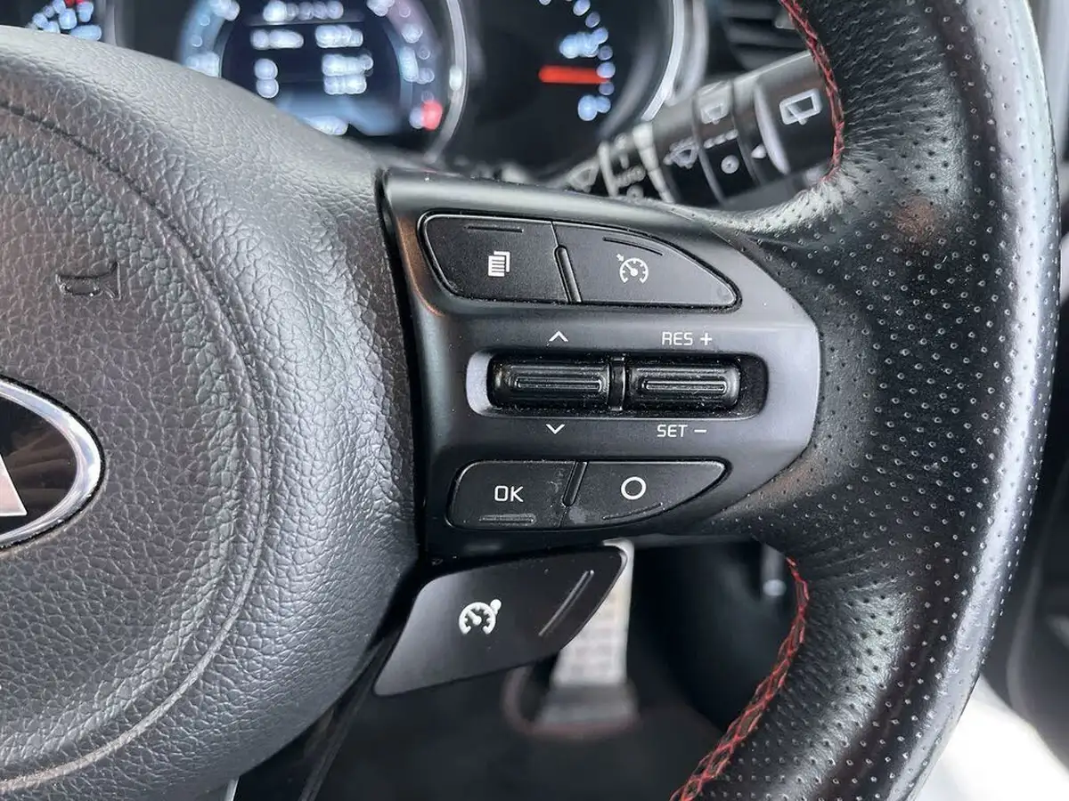 2017-kia-pro-ceed-16-t-gdi-gt-big-51
