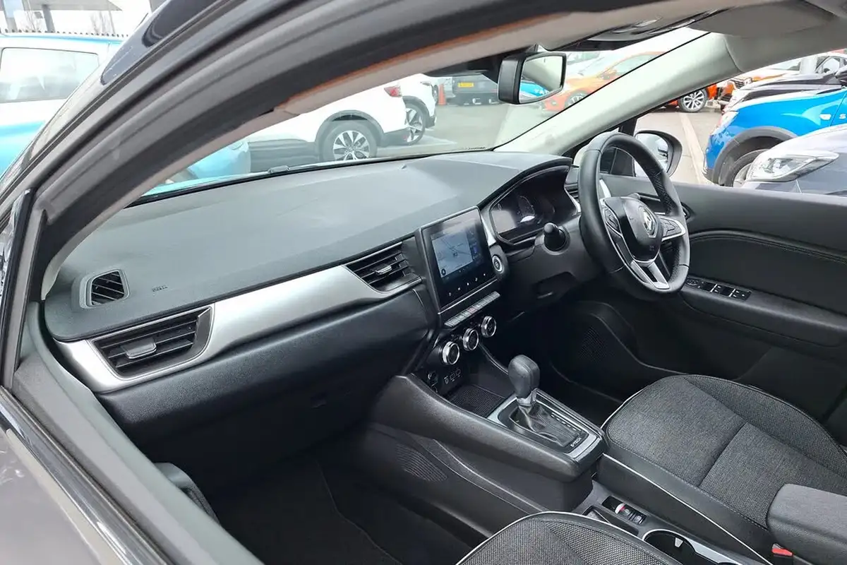 2023-renault-captur-16-techno-145ps-full-big-28