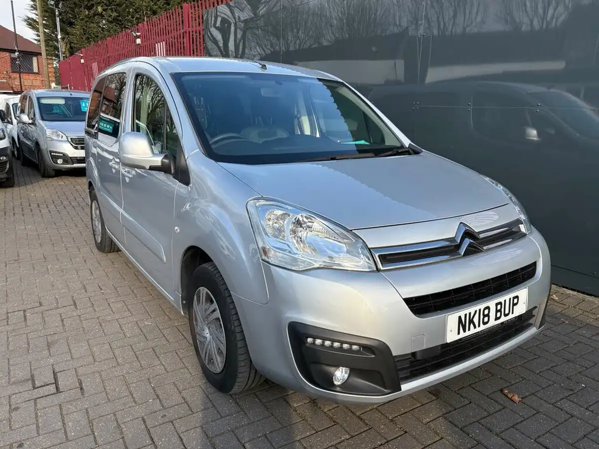 2018-citroen-berlingo-16-vti-multispace-feel-big-2