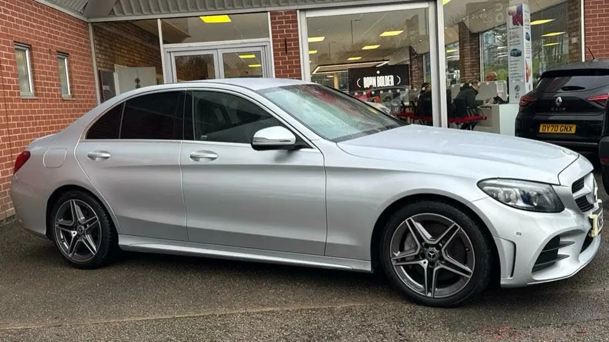 2019-mercedes-benz-c-class-20d-c300d-amg-line-245ps-premiumss-saloon-4d-big-14