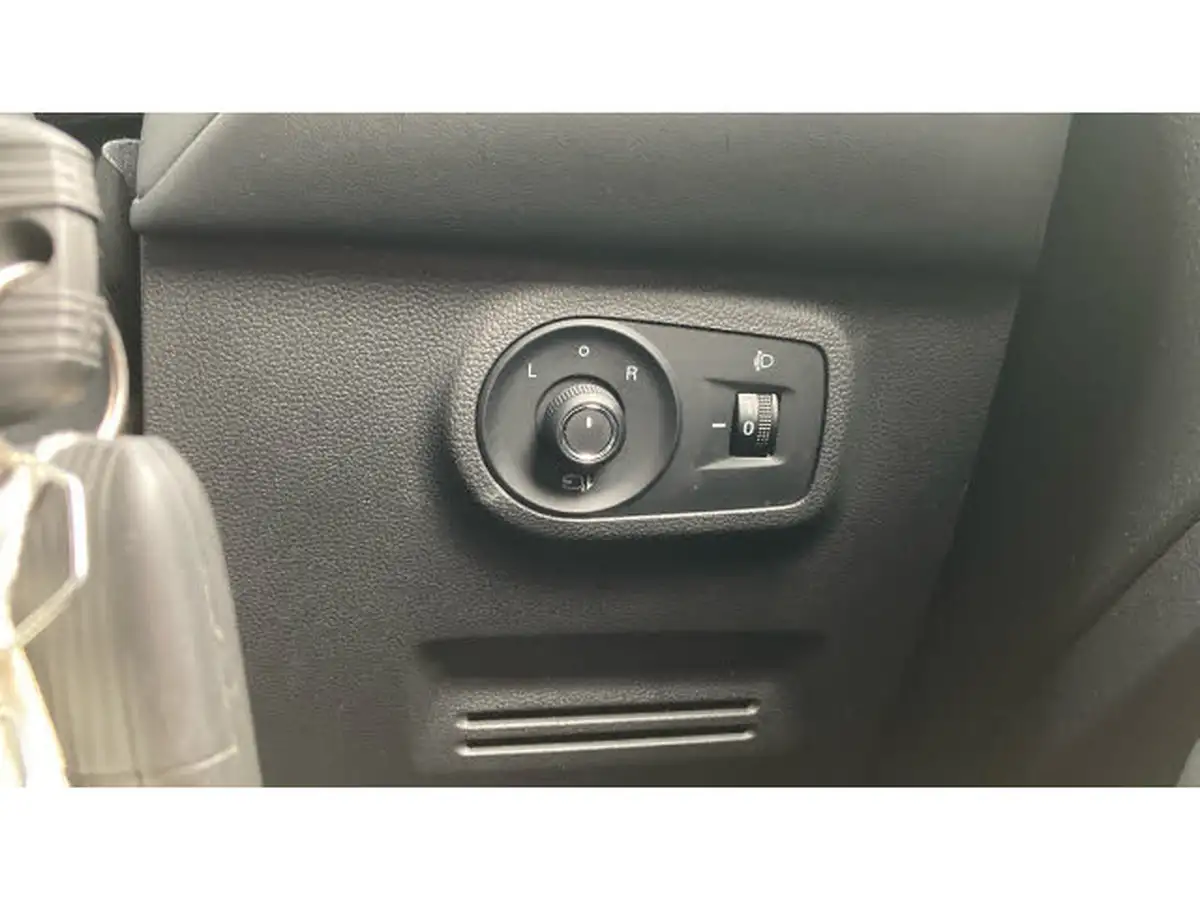 2024-mg-zs-suv-15-vti-tech-exclusive-big-31