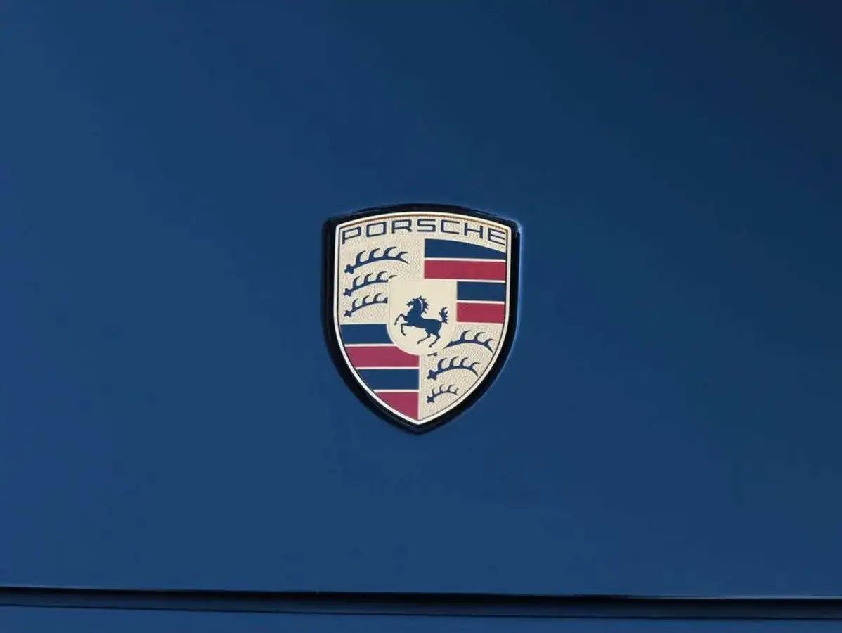 2023-porsche-cayenne-30-v6-353ps-coupe-big-33