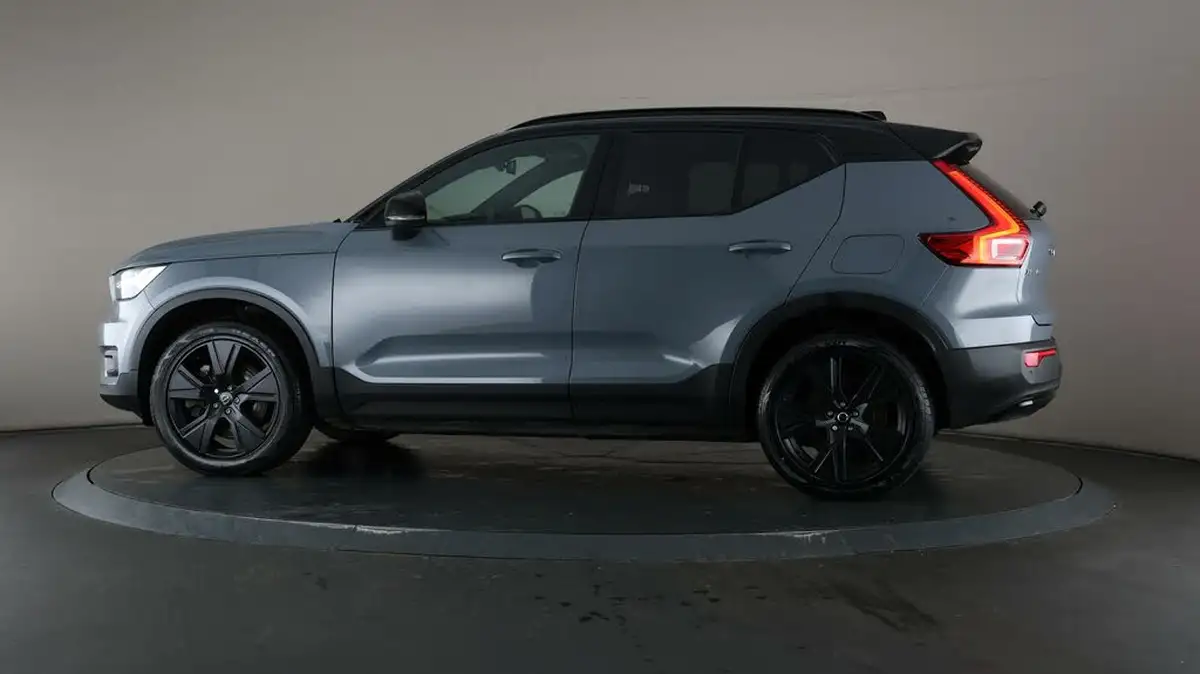 2022-volvo-xc40-e-twin-recharge-plus-big-35