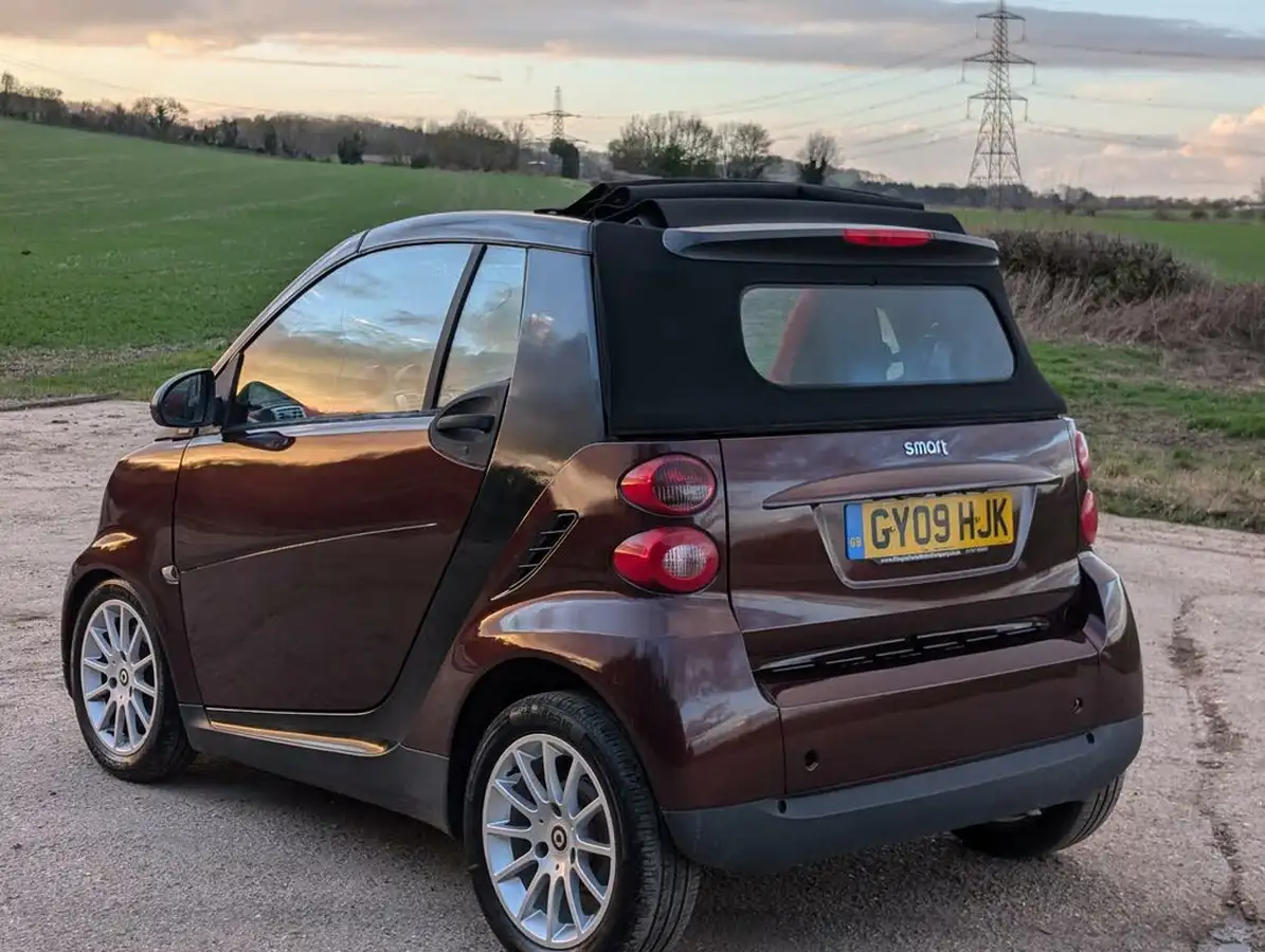 2009-smart-fortwo-10-passion-71bhp-cabriolet-big-4