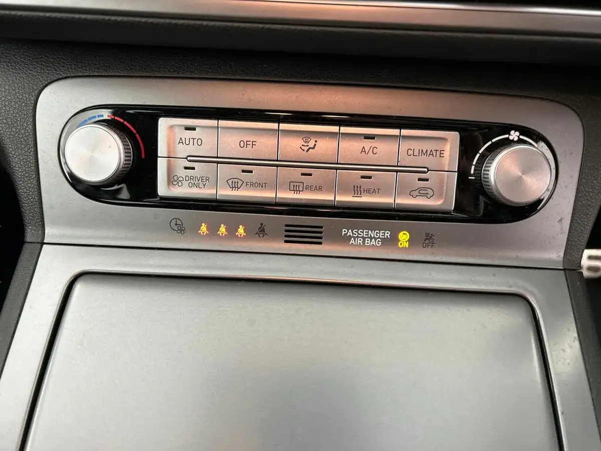 2021-hyundai-kona-e-premium-204ps-64kwh-7kw-obc-big-23