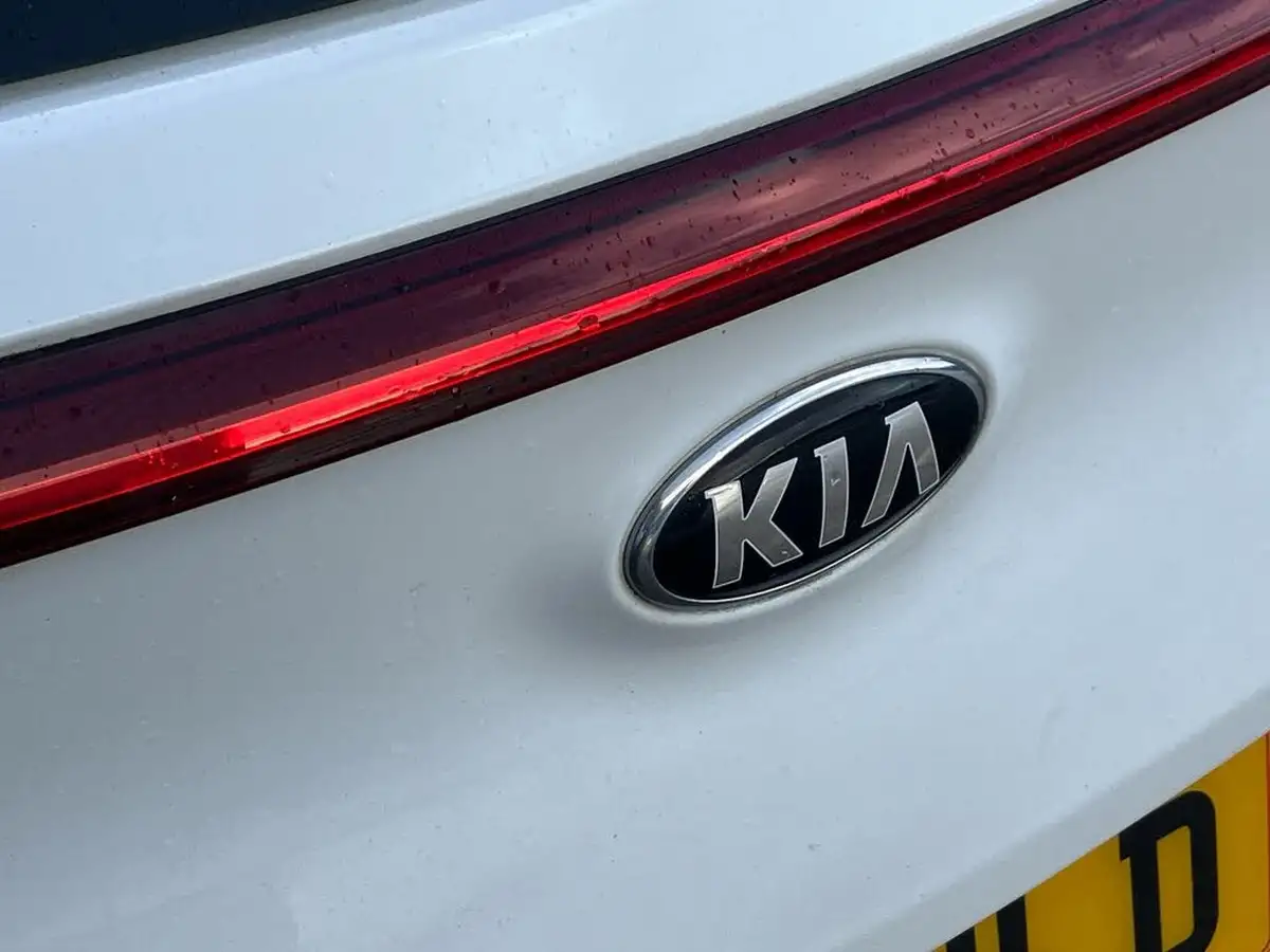 2019-kia-sportage-16-gdi-2-big-57