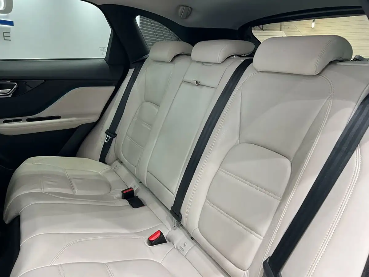 2017-jaguar-f-pace-20-i4d-prestige-180ps-awd-auto-big-51