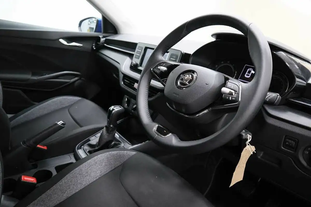 2023-skoda-fabia-10-tsi-se-comfort-110ps-dsg-big-5