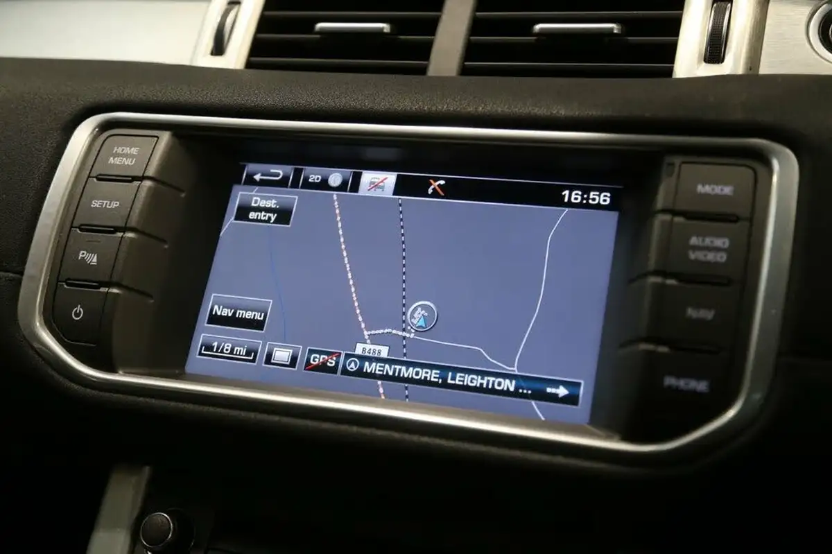2014-land-rover-range-rover-evoque-22sd4-pure-tech-hatchback-5d-auto-big-30