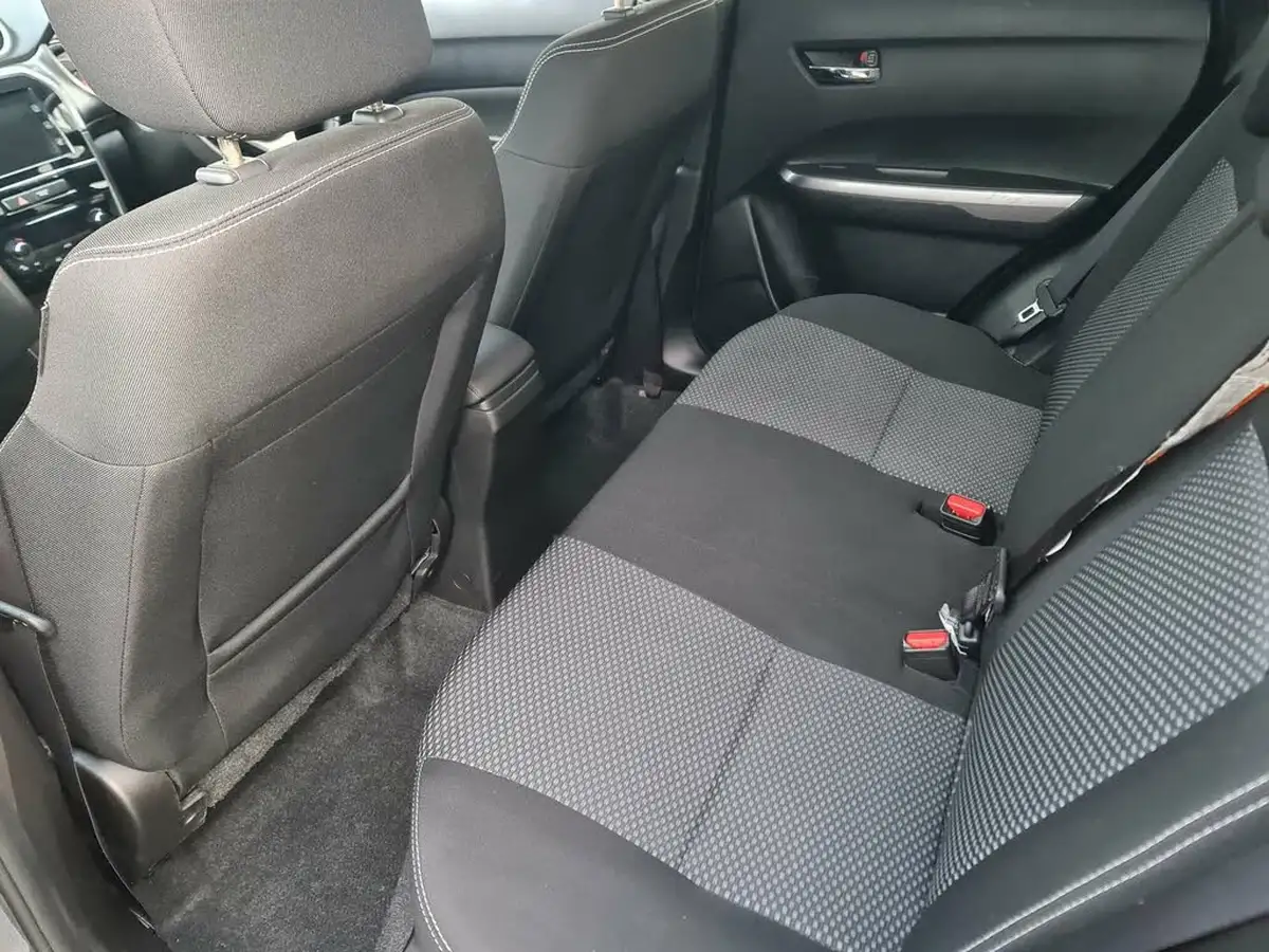 2019-suzuki-vitara-14-boosterjet-sz-t-big-36