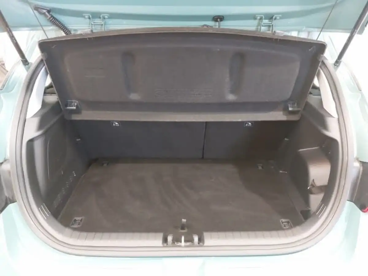 2023-hyundai-i20-10-t-gdi-se-connect-dct-big-7