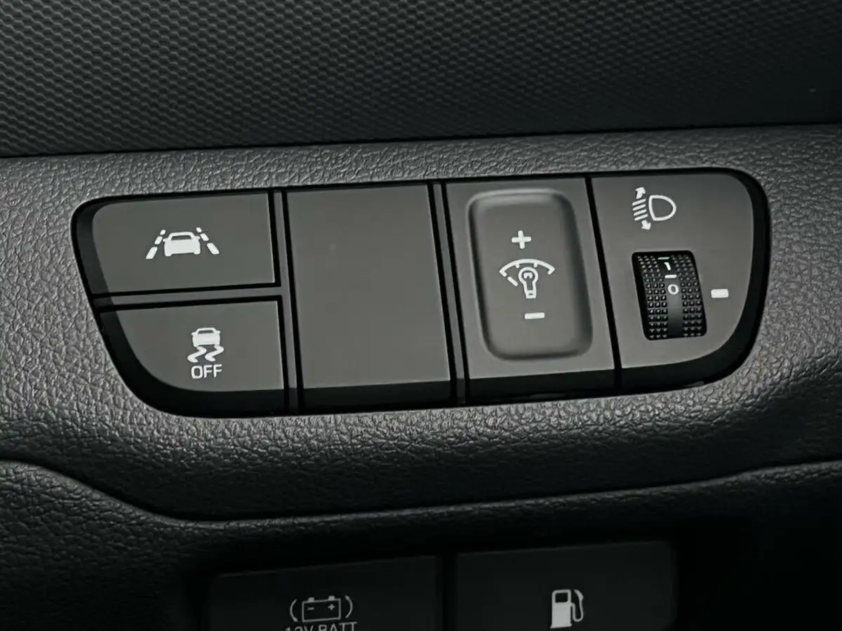 2021-hyundai-ioniq-16-gdi-premium-hybrid-big-23