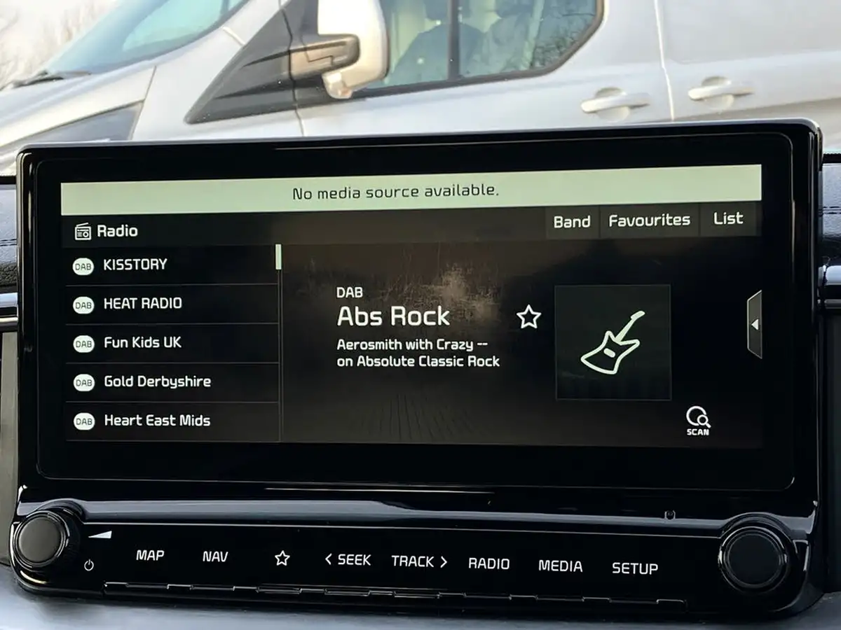 2020-kia-ceed-10-t-gdi-3-hatchback-big-25