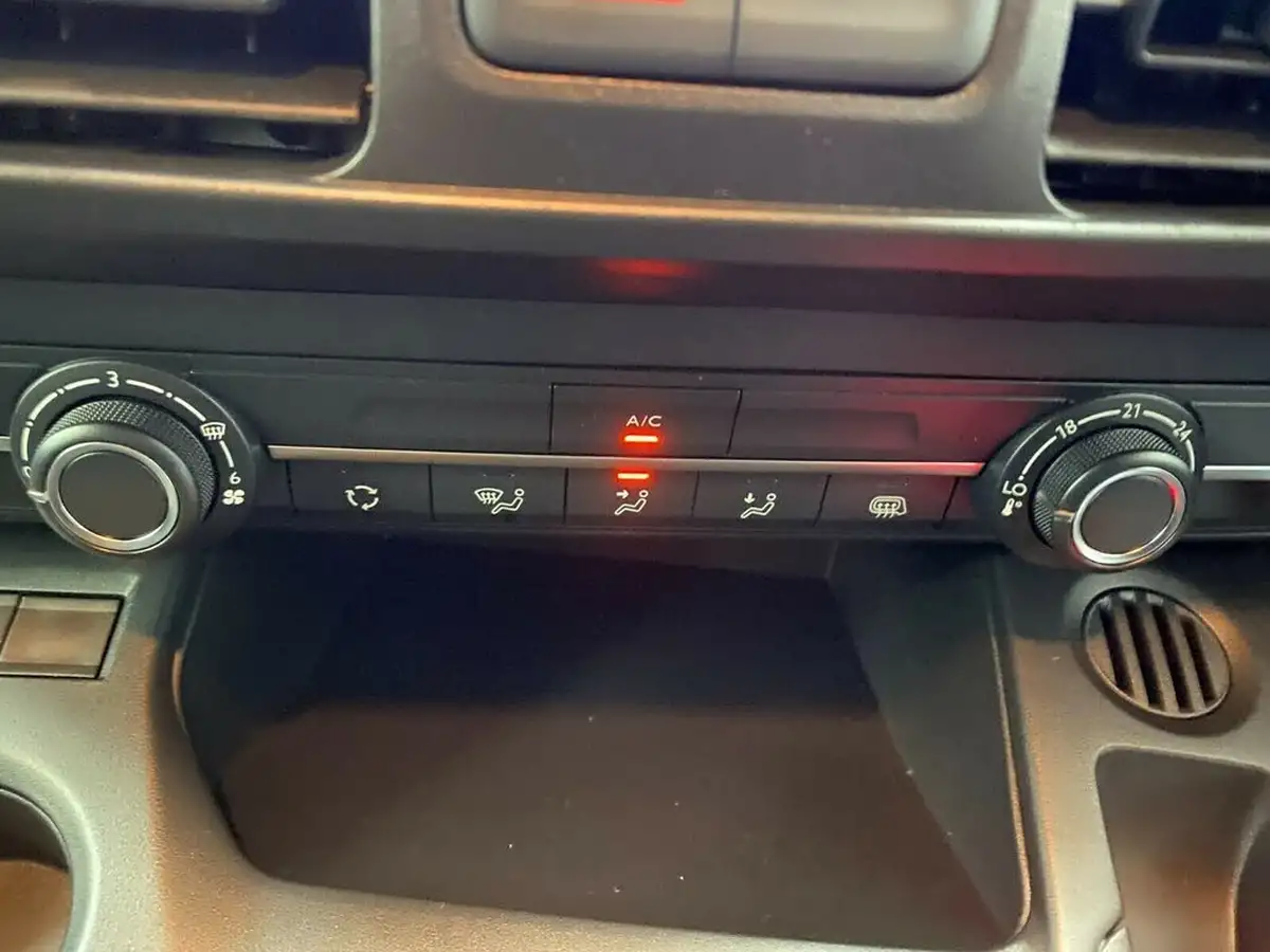 2023-citroen-berlingo-15-bluehdi-1000-driver-edition-100pseu6d-big-31