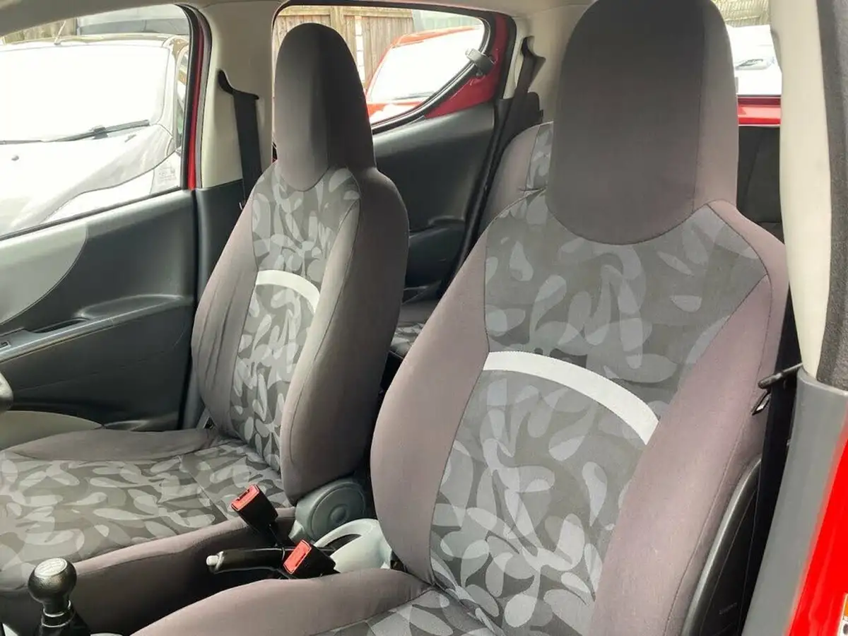 2009-suzuki-alto-10-sz4-big-14