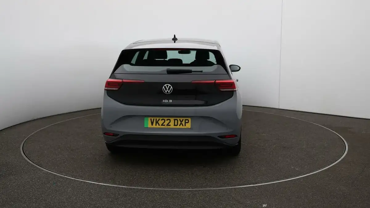 2022-volkswagen-id3-e-life-204ps-58kwh-pro-performance-big-6