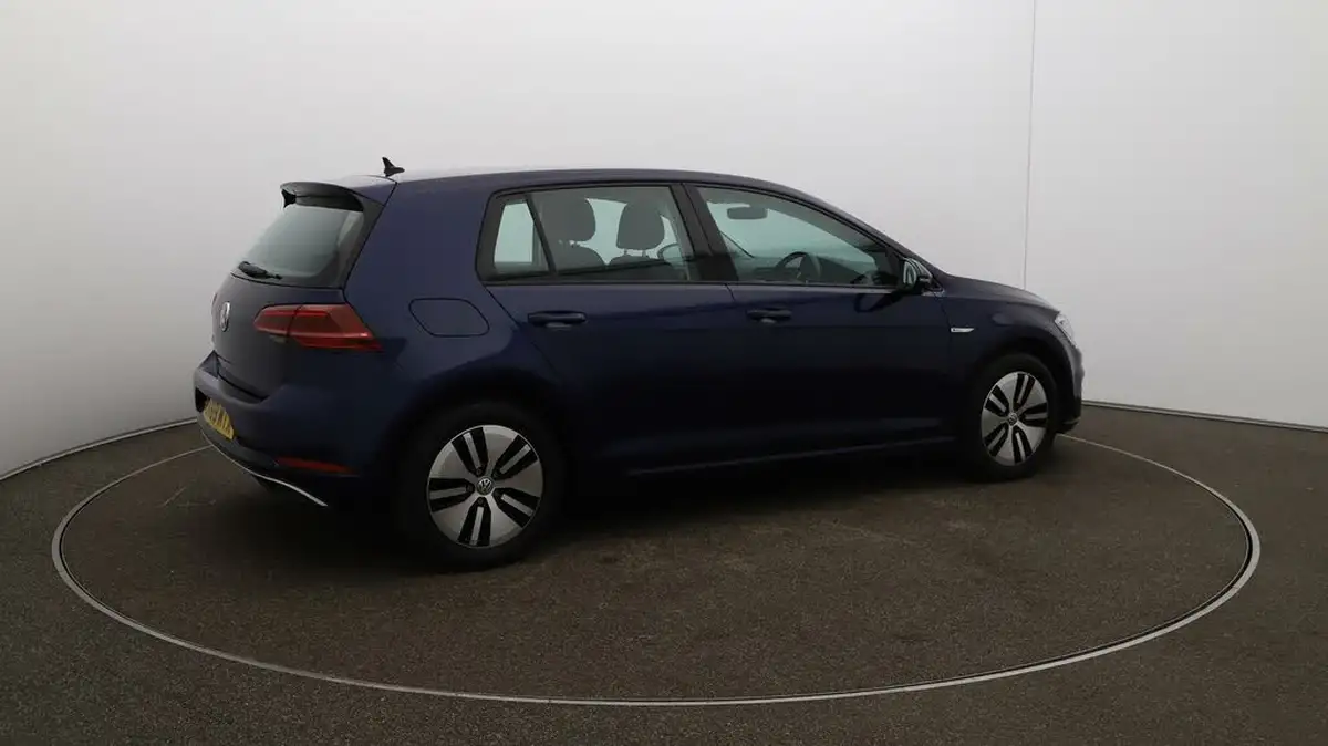 2019-volkswagen-golf-e-e-golf-big-51
