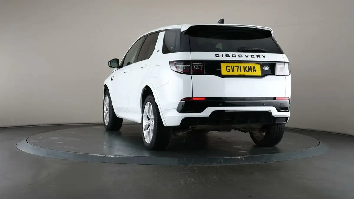 2022-land-rover-discovery-sport-15-p300e-r-dynamic-se-big-54