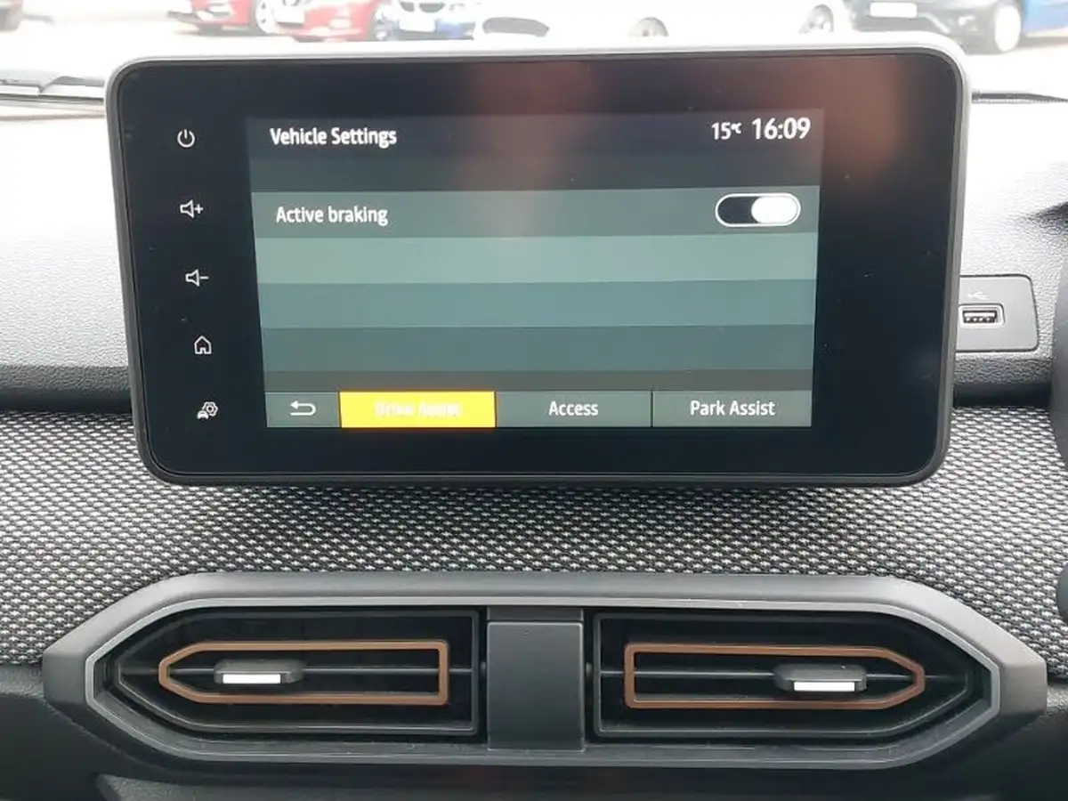 2024-dacia-sandero-stepway-10-tce-expression-90bhp-big-15