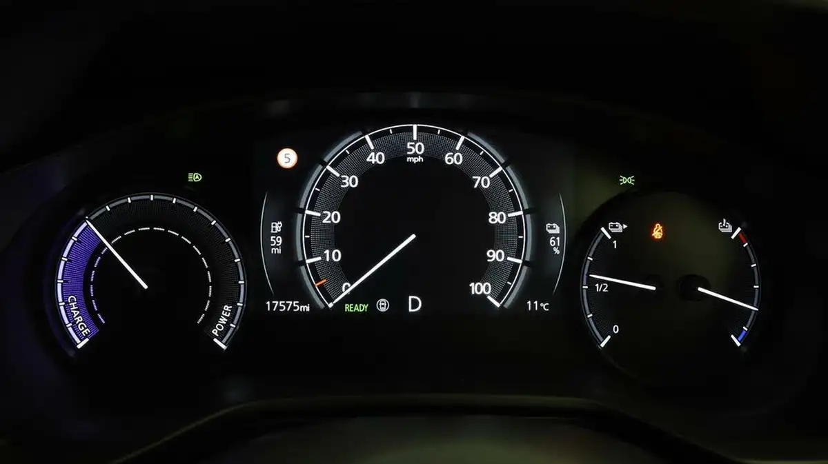 2021-mazda-mx-30-e-sport-lux-big-9