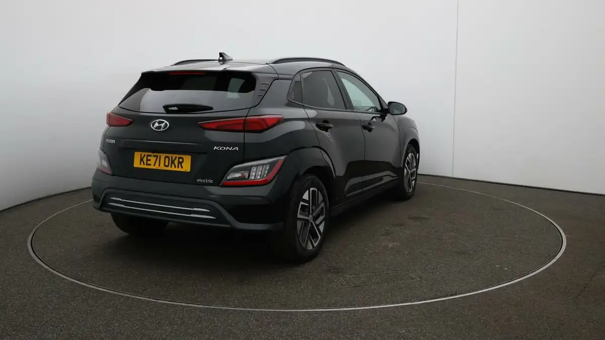 2022-hyundai-kona-e-ultimate-big-51