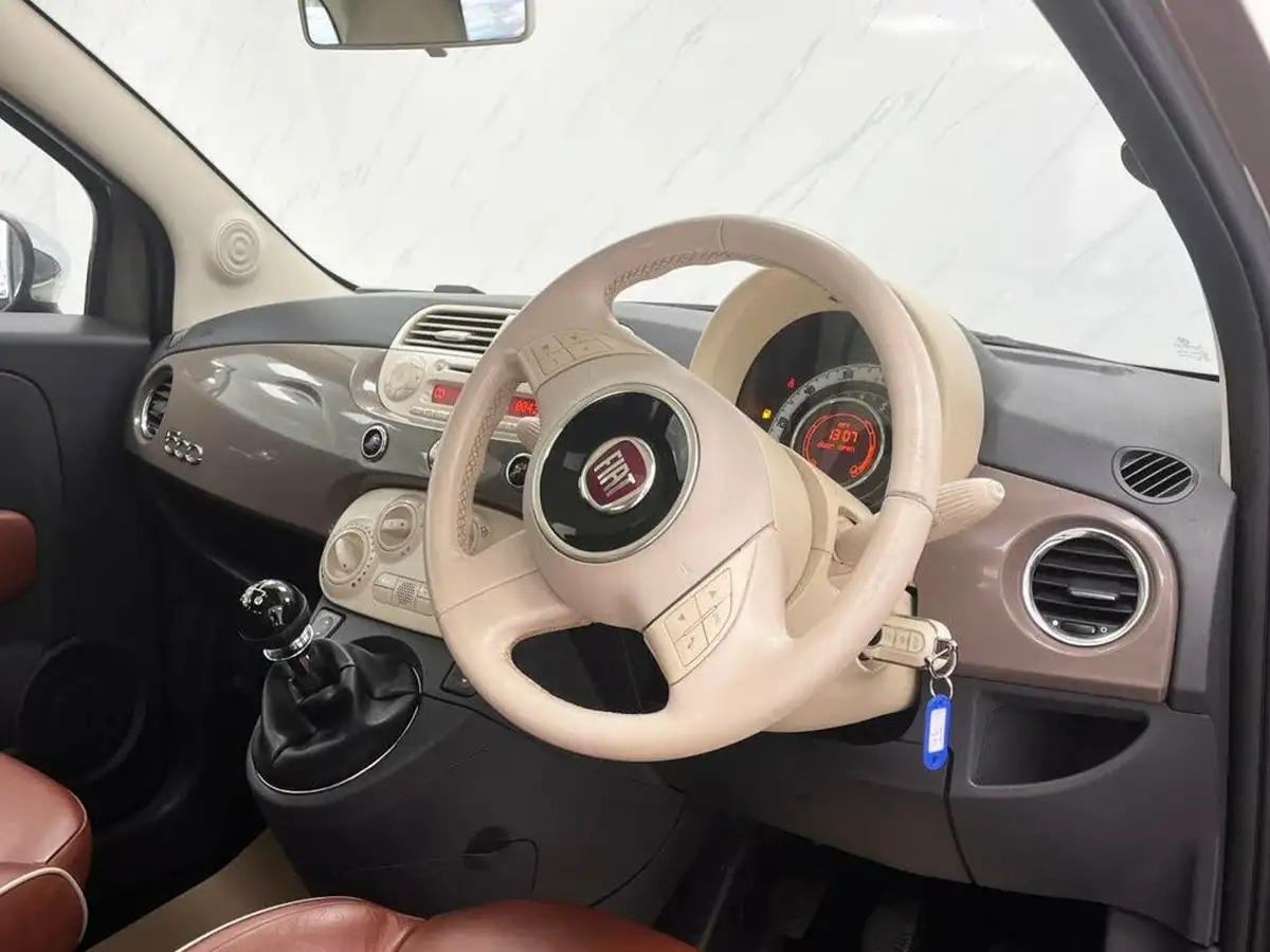 2009-fiat-500-12-lounge-big-18