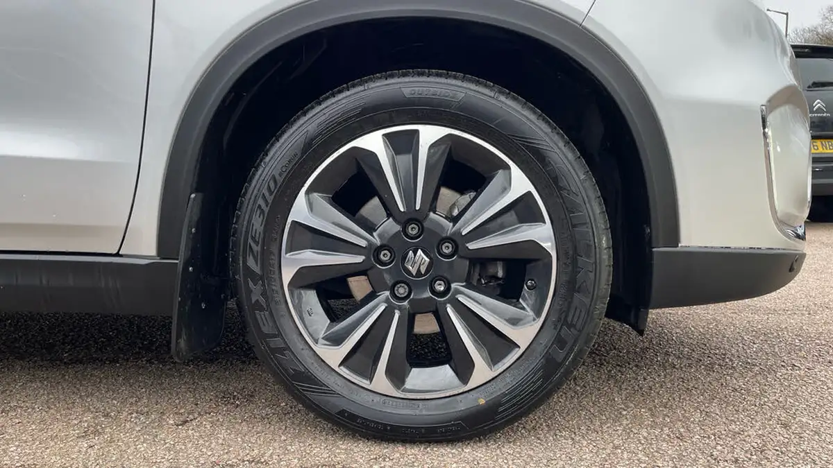 2020-suzuki-vitara-14-boosterjet-sz5-140ps-auto-big-16