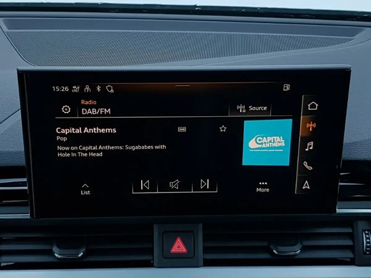 2022-audi-a4-20-35-tfsi-s-line-tronic-big-10