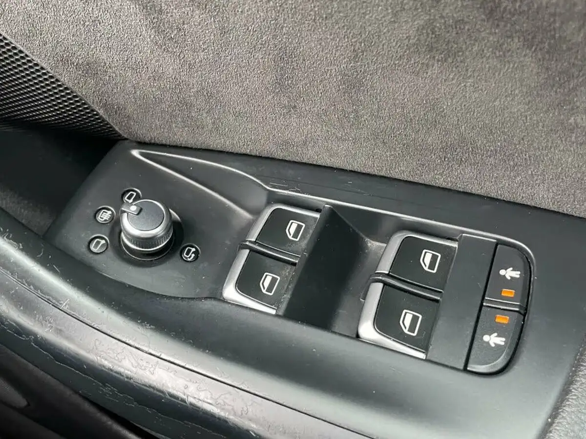 2015-audi-q3-20-tdi-quattro-s-line-plus-150ps-ss-big-25