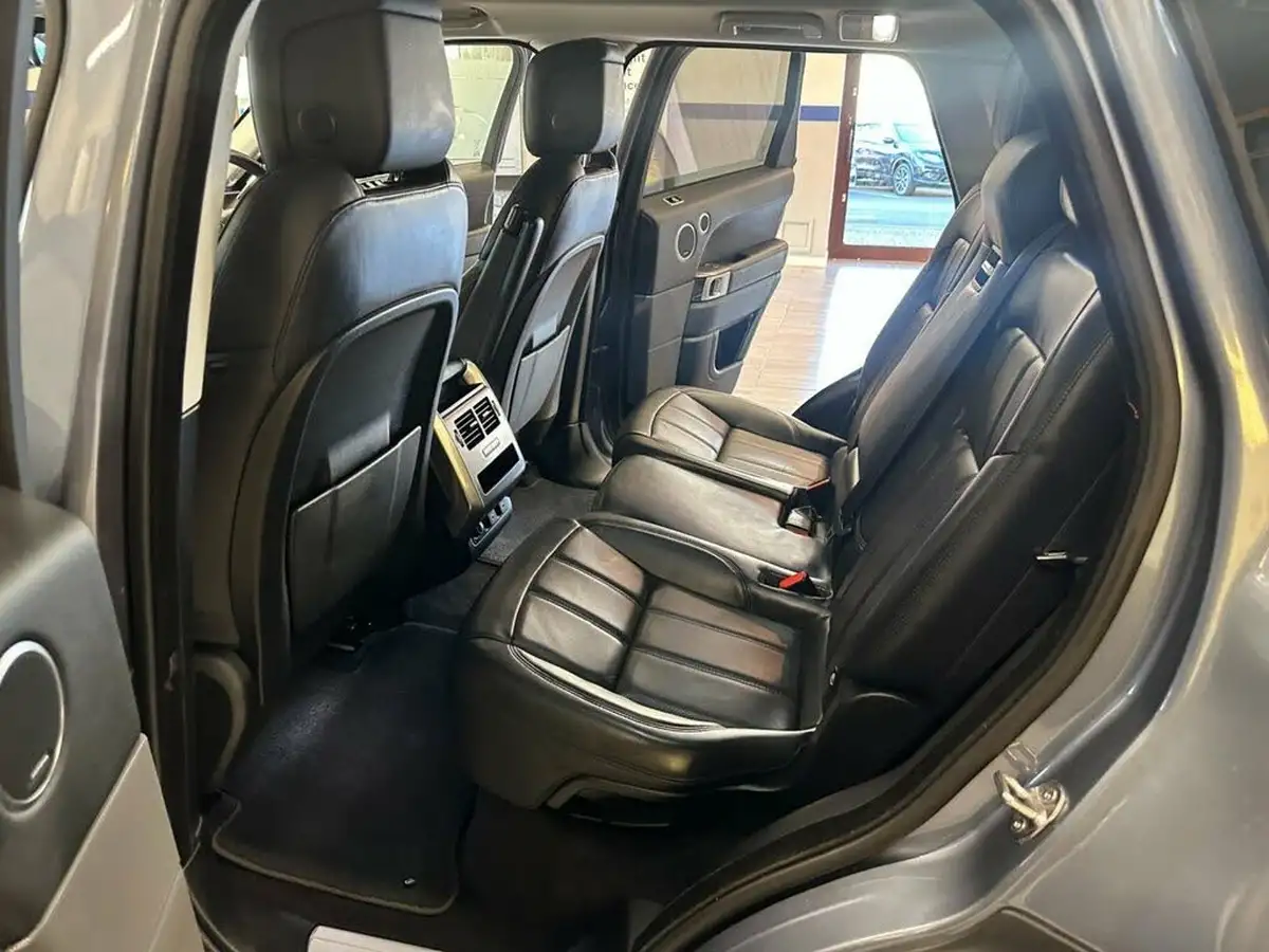 2022-land-rover-range-rover-sport-30-d250-hse-big-12