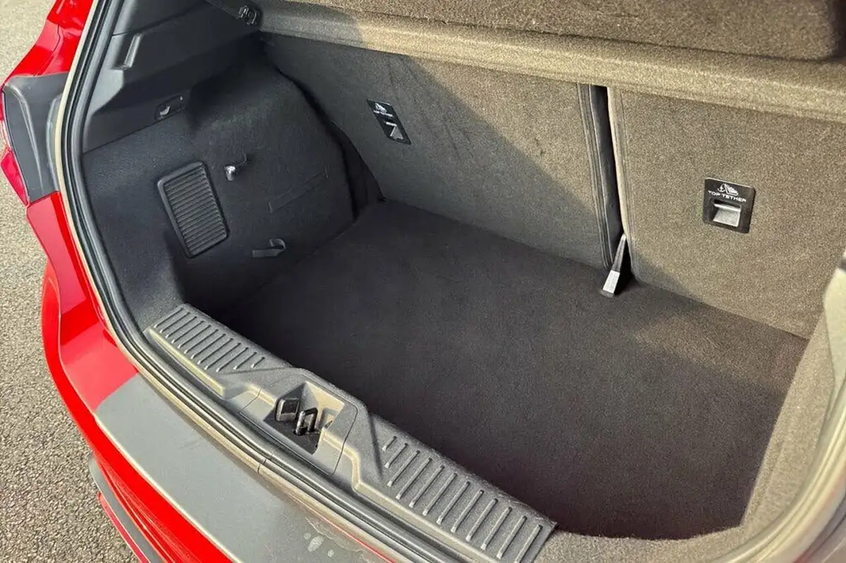 2018-ford-fiesta-15t-st-3-5d-big-22