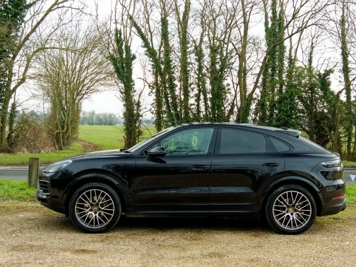2020-porsche-cayenne-30-v6-coupe-big-6