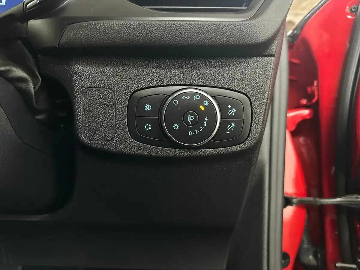 2023-ford-focus-10t-active-x-125ps-hybrid-mhev-estate-powershift-big-22