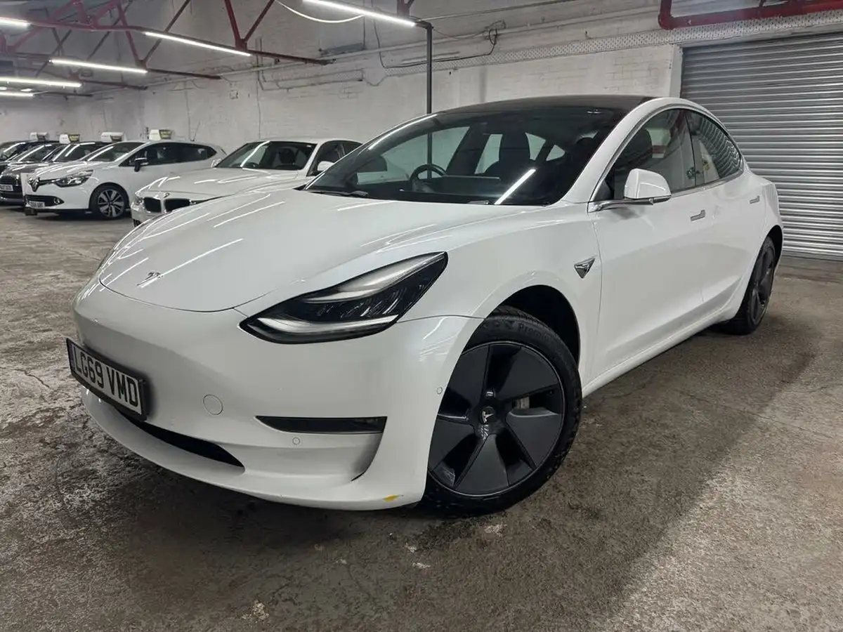 2019-tesla-model-3-e-standard-plus-big-4