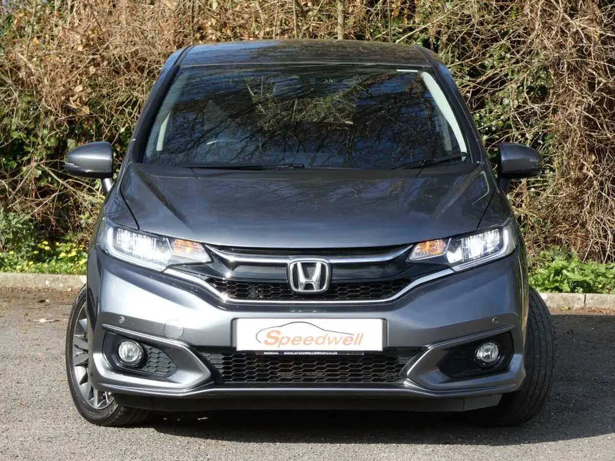 2019-honda-jazz-13-i-vtec-ex-navi-cvt-big-4