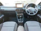 2024-dacia-jogger-16-tce-extreme-small-2