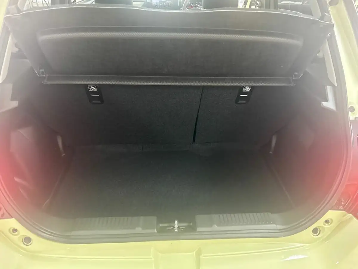 2024-suzuki-swift-12-ultra-cvt-big-11