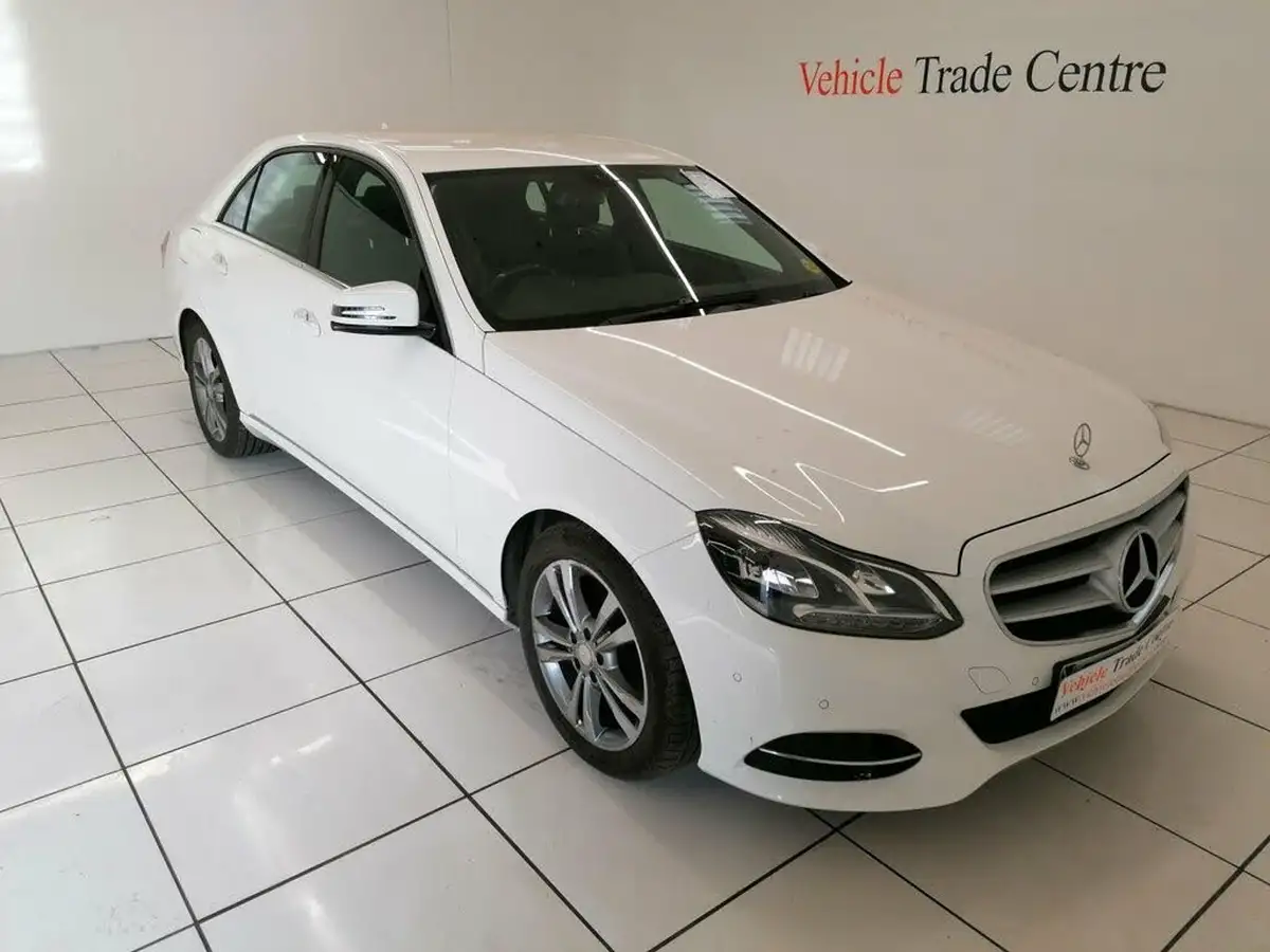 2014-mercedes-benz-e-class-21td-e220-se-21cdi-177bhp-saloon-4d-big-0
