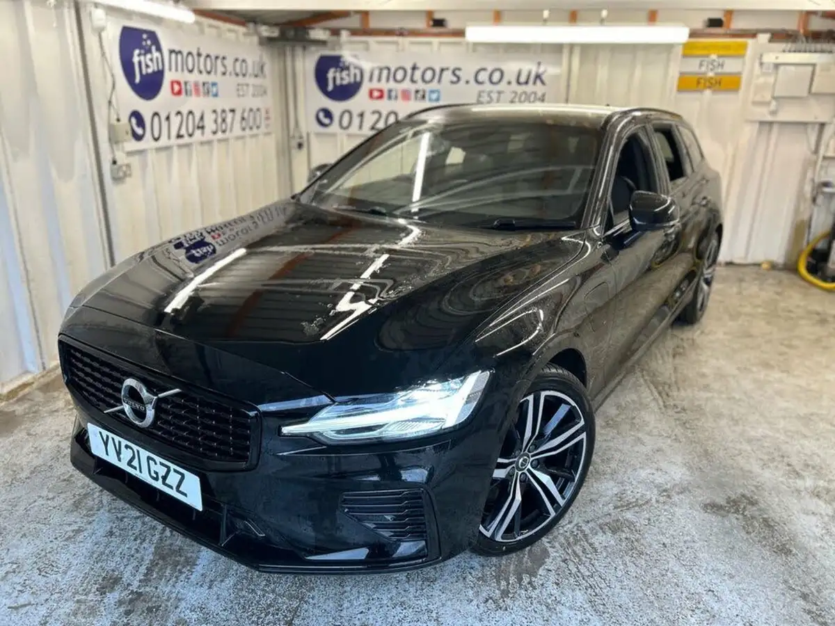 2021-volvo-v60-20-t6-r-design-340bhp-big-34