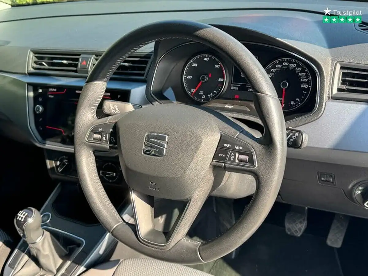 2019-seat-arona-16tdi-se-technology-lux-115ps-ss-big-10