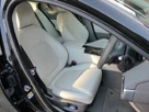 2019-jaguar-xe-20i-portfolio-200ps-small-18