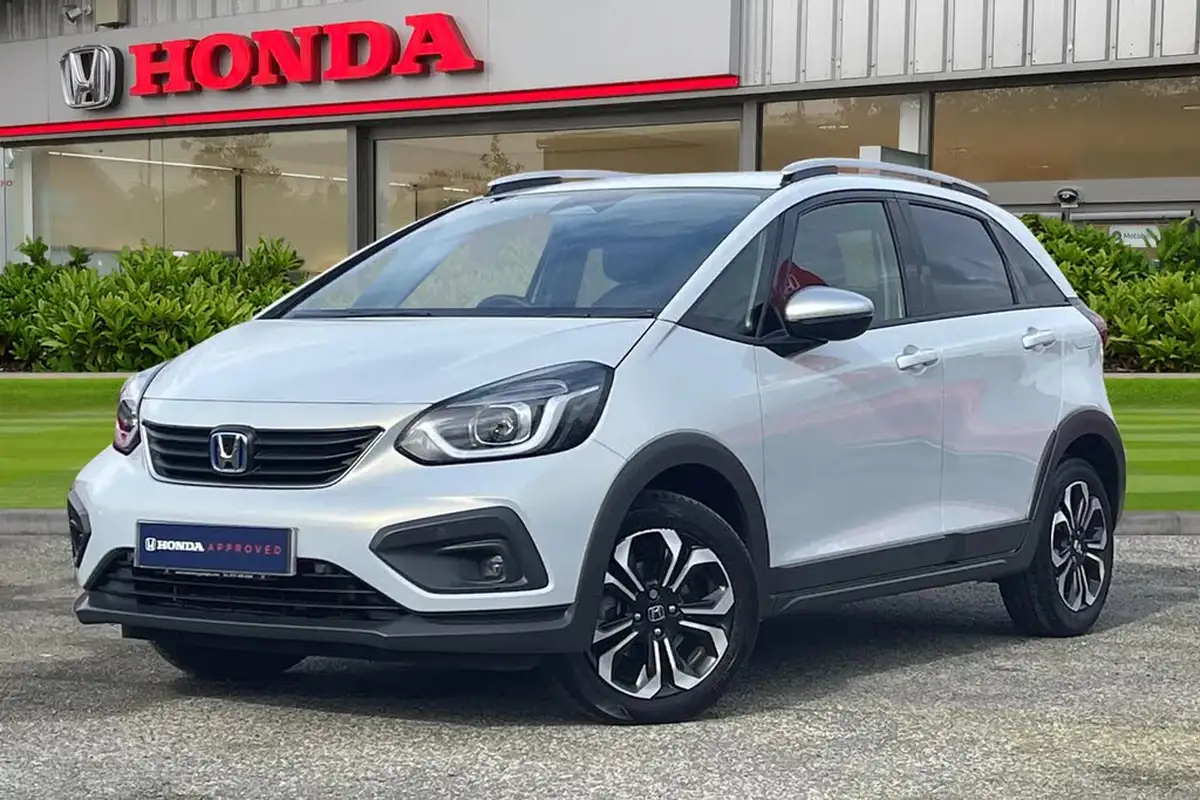 2023-honda-jazz-15-i-mmd-crosstar-ex-big-6